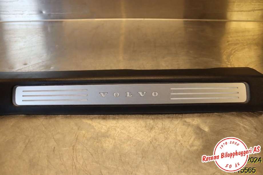 Lister til Volvo V90 / V90 CC / S90 2016-->>  (VOLVO|31377616|)