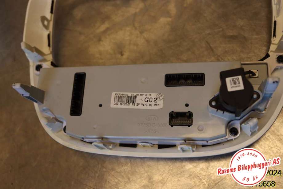 Varmeapparat betjening til Kia Soul 2014-2019 (Type II)  (KIA|97250-E4022|)