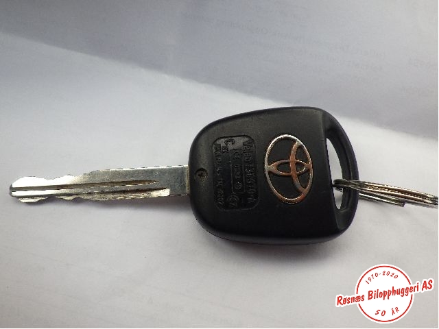 Nøkkel til Toyota Avensis 2003-2008 (Type II)  (TOYOTA|)