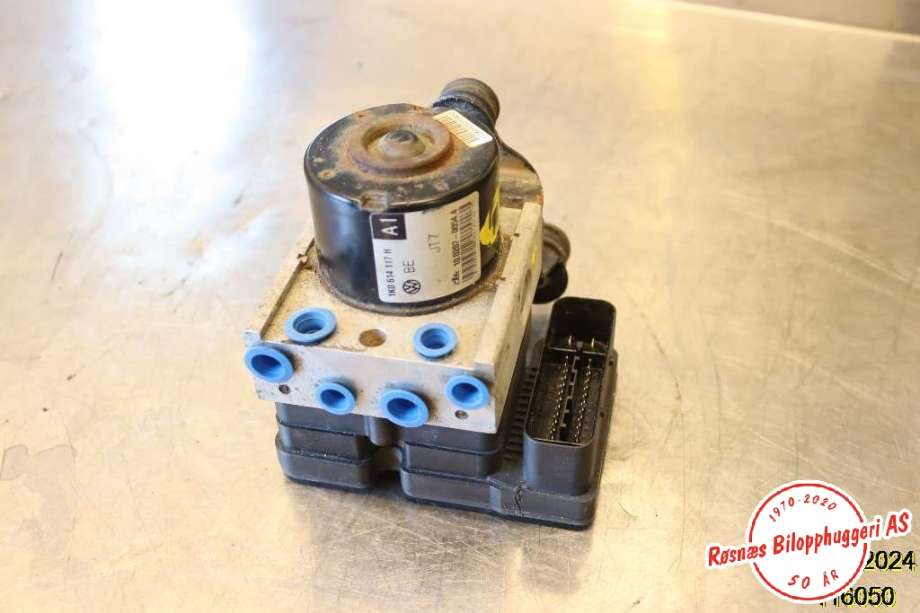ABS sentral til VW Caddy, 2004-2010 (Type III, Fase 1)  (VOLKSWAGEN|1K0614117H)