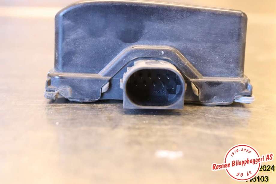 Sensor radar til BMW X5 2013-2018 (F15) (F15) (BMW|66 31 5 A2E 886|)