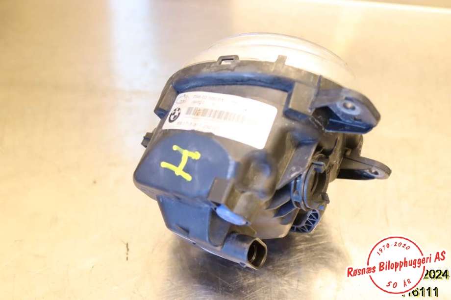 Tåkelykt høyre foran til BMW X5 2013-2018 (F15) (F15) (BMW|63 17 7 317 252|)