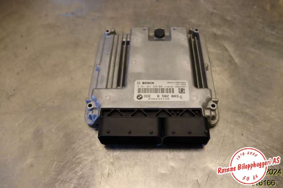 Styreenhet motor til BMW X5 2013-2018 (F15) (F15) (BMW|DDE 8 582 803|0 281 031 328|)