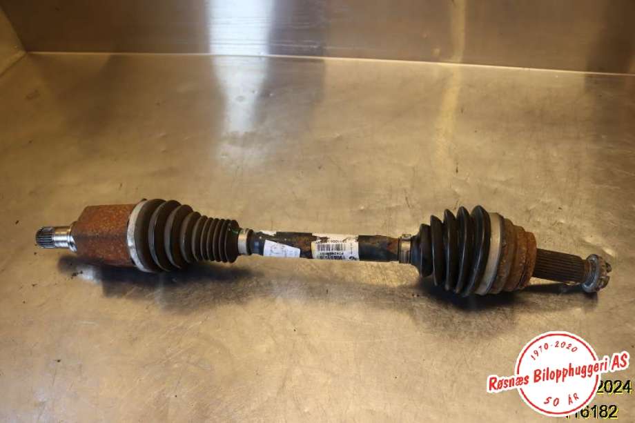 Drivaksel venstre foran til BMW X5 2013-2018 (F15) (F15) (BMW|31 60 7 607 937|)