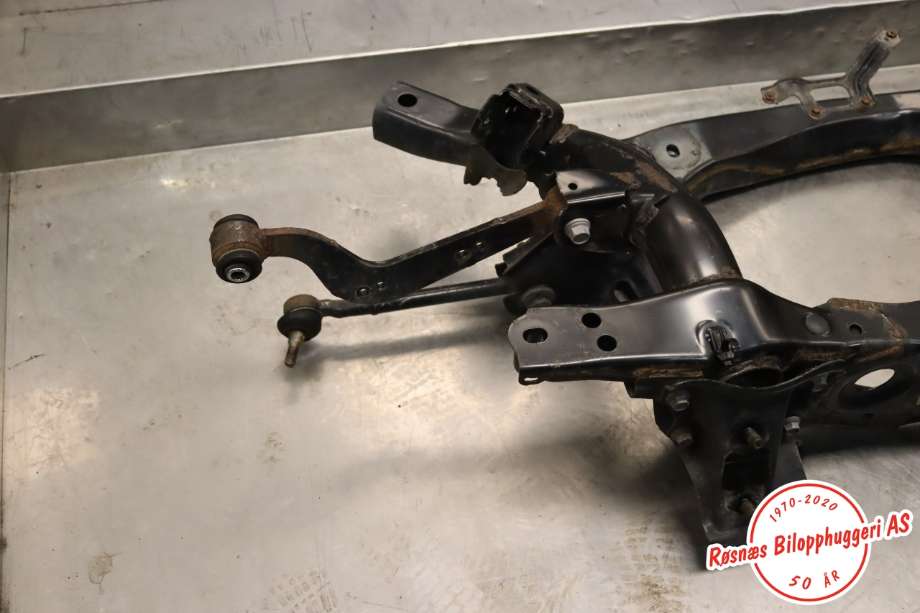 Bakaksel til Toyota RAV4 2016-2019 (Type IV, Fase 2)  (TOYOTA|5120648060|)