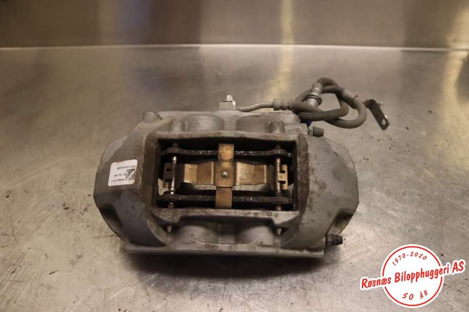 Bremsecaliper høyre foran til Tesla Model 3, 2018-2023 (Fase 1) (TESLA|)
