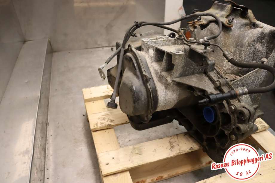 Girkasse manuell til Ford Transit Courier 2014-2018 (Type I, Fase 1)  (FORD|DV1R-7002-ABH|)