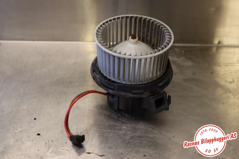 Varmeapparat motor til Mercedes CLS 2011-2017 (C218) (C218) (MERCEDES|A 212 820 07 08|)