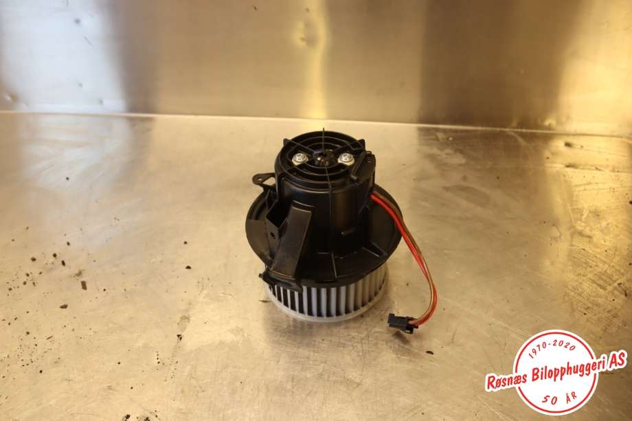 Varmeapparat motor til Mercedes CLS 2011-2017 (C218) (C218) (MERCEDES|A 212 820 07 08|)