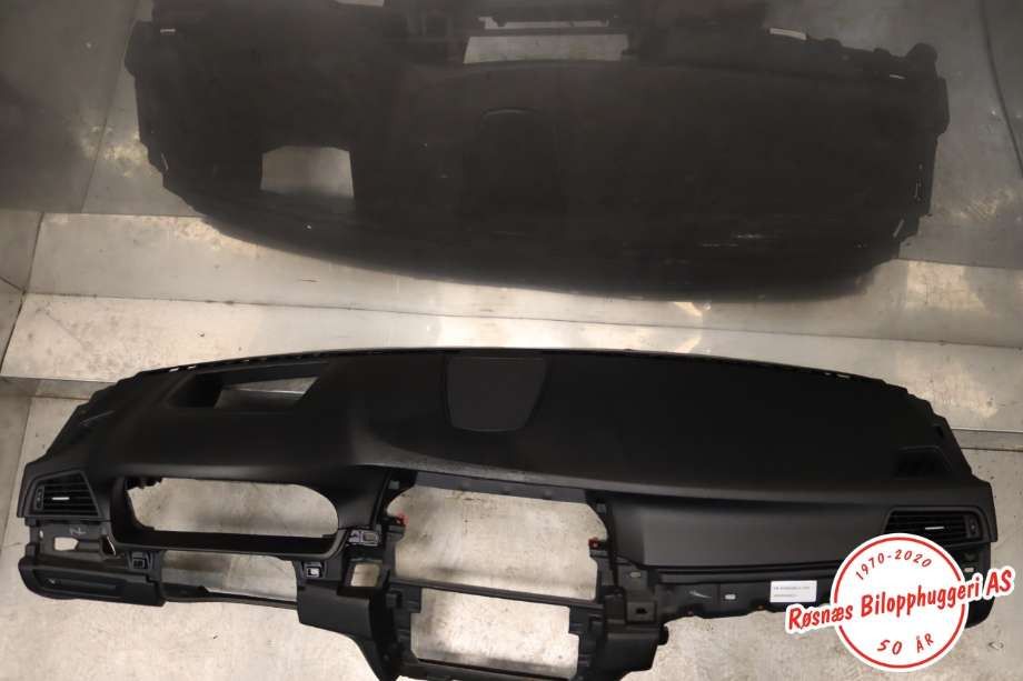 Dashbord til BMW 5-Serie 2010-2017 (F10/F11) (F10/F11) (BMW|51 45 9 207 406|)