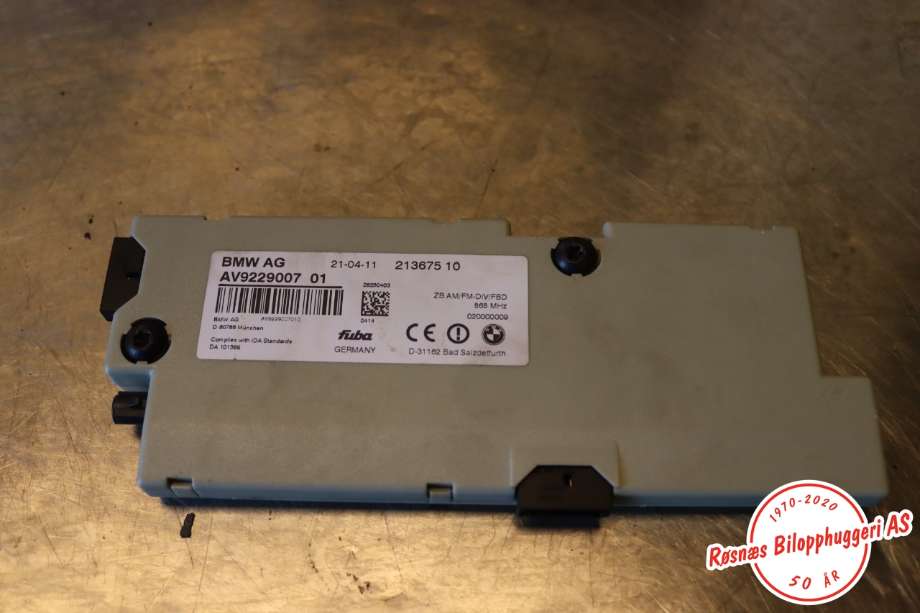 Antenne forsterker til BMW 5-Serie, 2010-2017 (F10/F11) (F10/F11) (BMW|AV9229007)