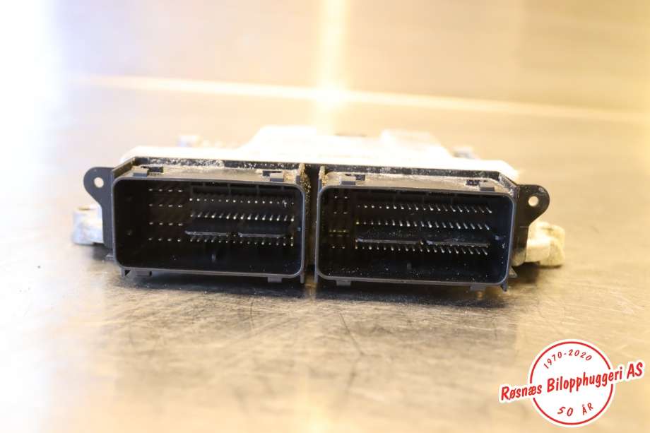 Styreenhet motor til Ford Focus 2011-2014 (Type III, Fase 1)  (FORD|CV61-12A650-AMF|)