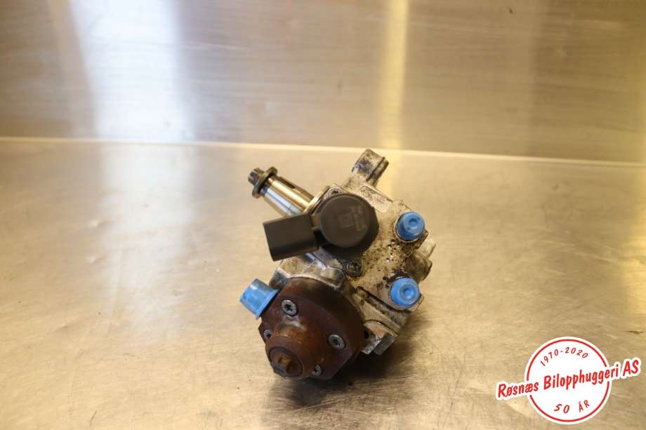 Dieselpumpe til BMW 1-Serie 2011-2015 (Fase 1) (F20/F21) (F20/F21) (BMW|13 51 8 577 651|)