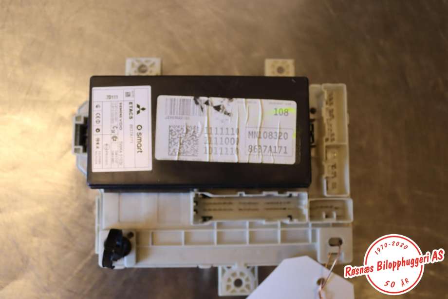 Sikringsboks til Mitsubishi Colt 2009-2013 (Type VII, Fase 2) (MITSUBISHI||8637A171)