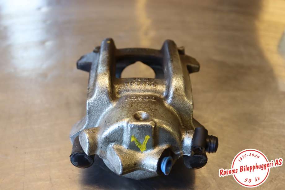 Bremsecaliper venstre foran til BMW 1-Serie 2011-2015 (Fase 1) (F20/F21) (F20/F21) (BMW|34116850643|)