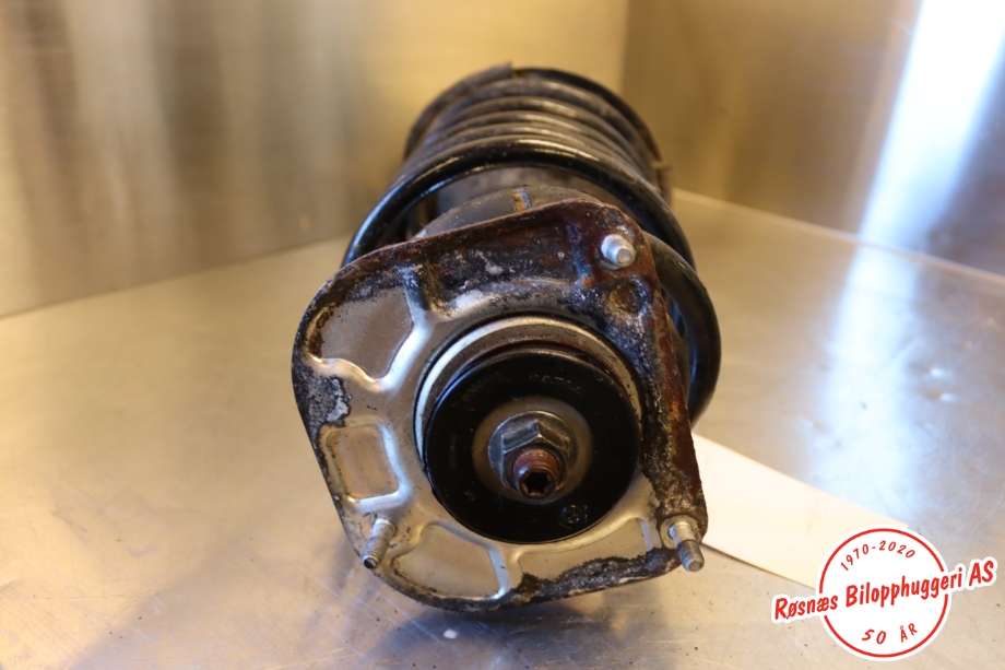 Fjærbein høyre foran til Volvo V70 2000-2004 (Type II, Fase 1) (VOLVO||8667250A)