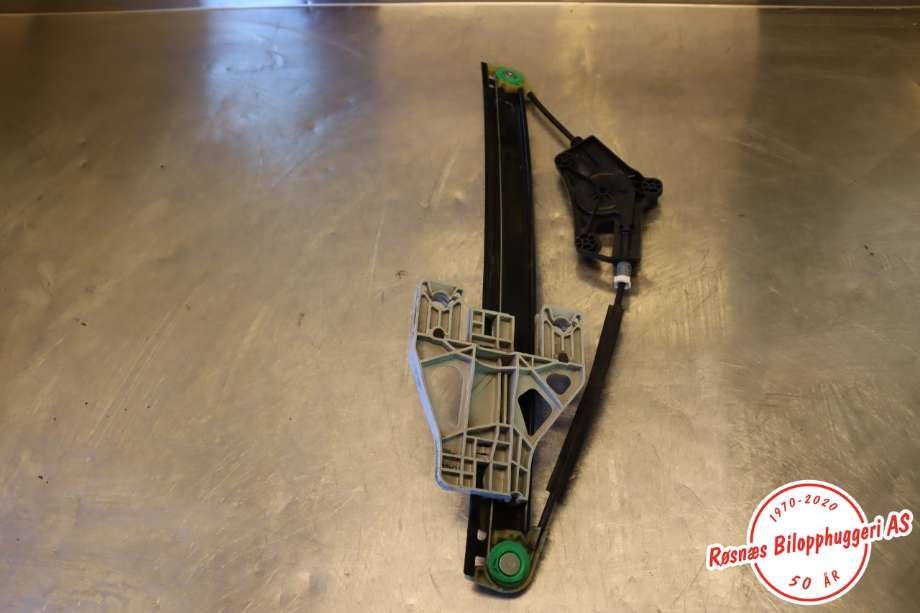 Ruteheis til Audi A6, 2011-2014 (Type IV, Fase 1) (C7) (C7) (AUDI|4G0 839 462)