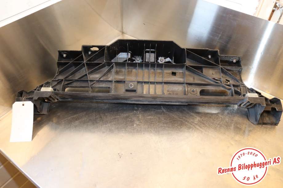 Frontplate øvre til Peugeot Partner 2019-->> (Type III)  (PEUGEOT||98 305 126 80)