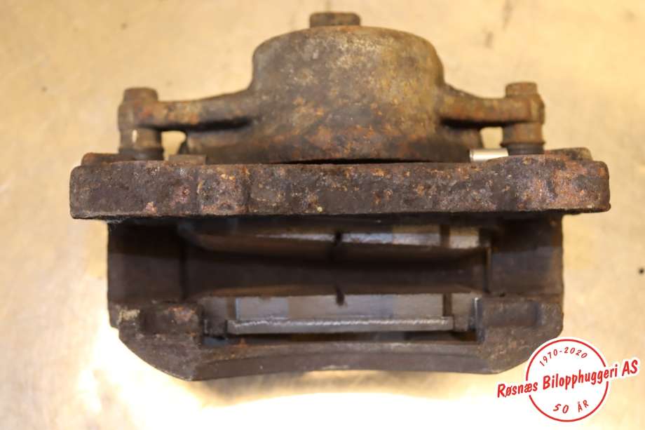 Bremsecaliper venstre foran til Toyota Hiace 2007-2012 (Fase 3)  (TOYOTA|4775026132|)