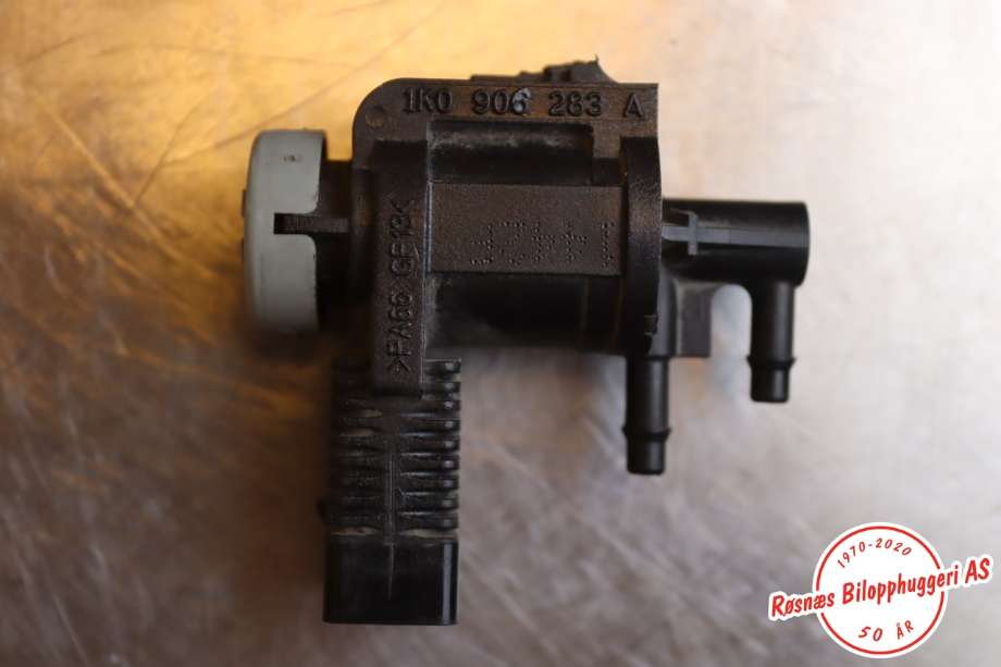 Lastebil, ventil magnet til Audi A6 2011-2014 (Type IV, Fase 1) (C7) (C7) (AUDI||1K0906283A)