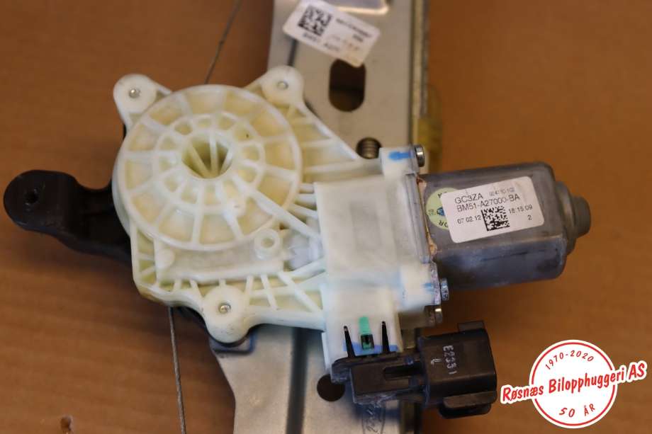 Ruteheis høyre til Ford Focus 2011-2014 (Type III, Fase 1) (FORD|BM51-A27000-AC|)