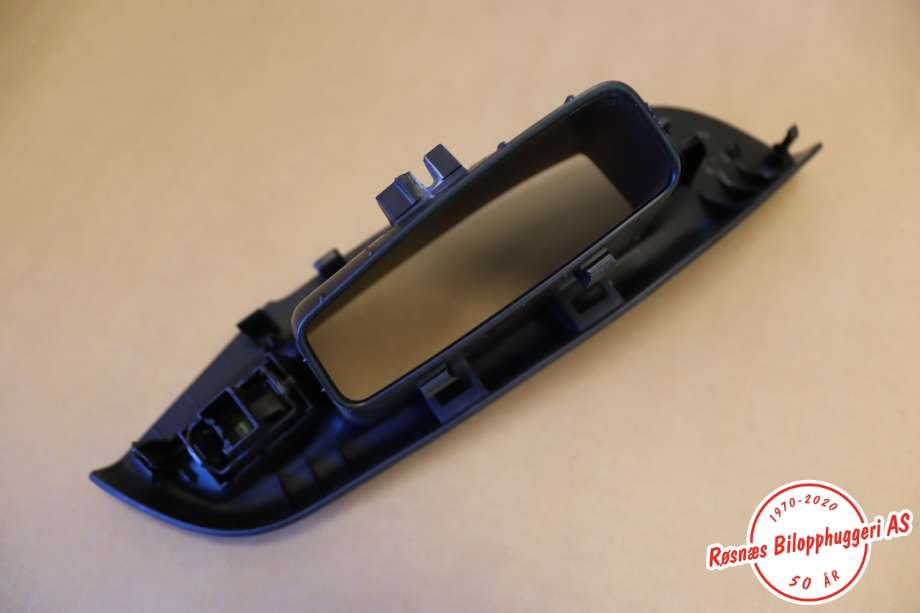 Bryter ruteheis til Ford Focus 2011-2014 (Type III, Fase 1)  (FORD||BM5T-14529-AA)