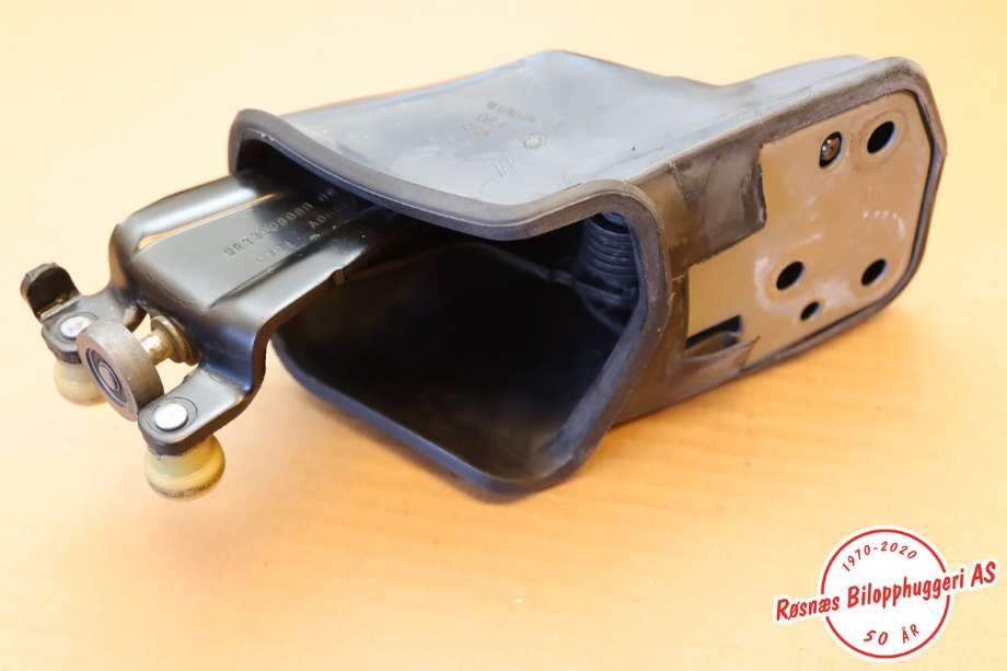 Diverse deler til Toyota Avensis 2003-2008 (Type II) (TOYOTA||9816965180)