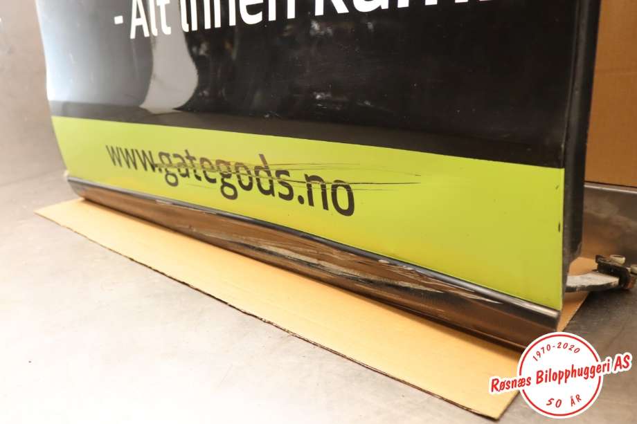 Bagasjerom hundegitter til Mercedes Vito 2014-->> (W447) (W447) (MERCEDES|A 447 710 09 01|)