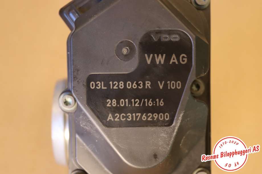 Spjeldhus til Audi A5 2007-2016 (Type I)  (AUDI||03L128063R)