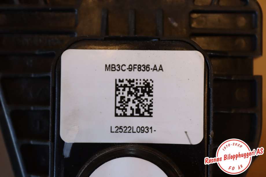 Pedal gass til VW Amarok 2022-->> (Type II)  (VOLKSWAGEN||NU5T-14G650-KAF)