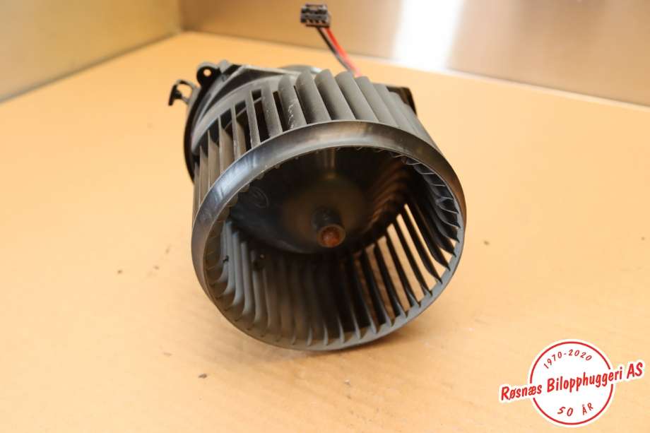 Varmeapparat motor til BMW i3 2013-2022 (BMW||64119297751)