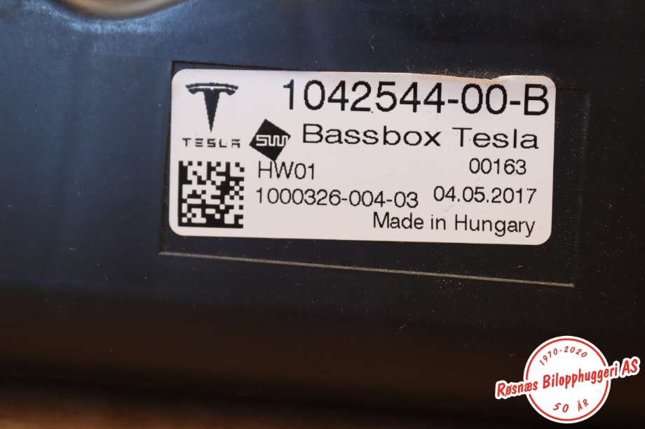 Bilstereo høyttaler til Tesla Model S 2016-2021 (Fase 2)  (TESLA||1042544-00-B)