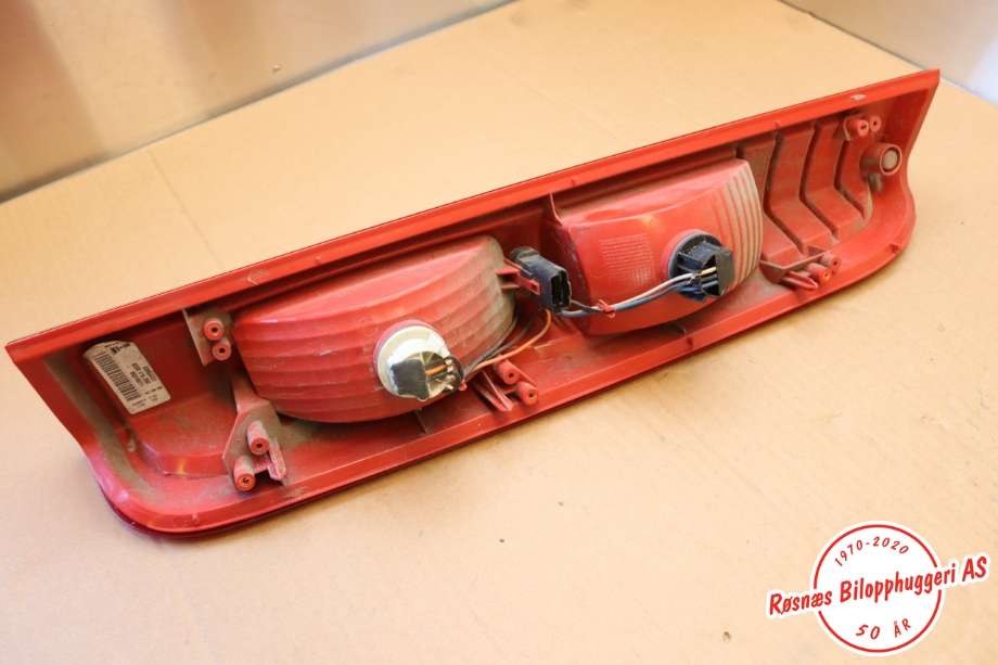 Baklykt venstre til Opel Vivaro A 2006-2014  (OPEL||93854431)