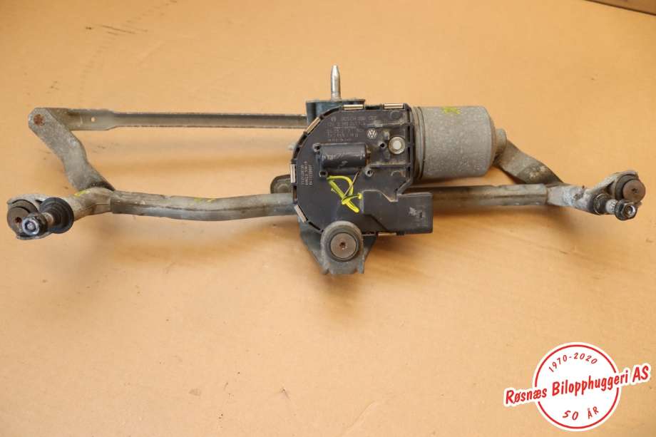 Viskermotor frontrute til VW Caddy 2004-2010 (Type III, Fase 1) (VOLKSWAGEN||2K1955119B)
