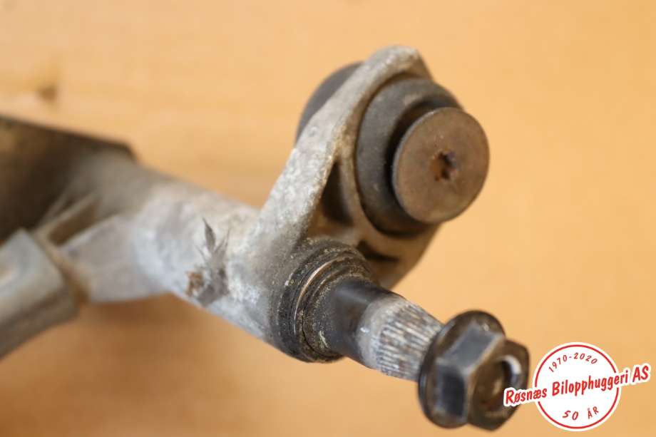 Viskermotor frontrute til VW Caddy 2004-2010 (Type III, Fase 1) (VOLKSWAGEN||2K1955119B)