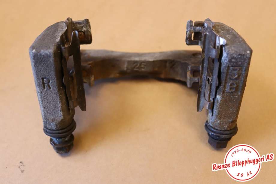Bremsecaliper brakett til Toyota RAV4 2016-2019 (Type IV, Fase 2)  (TOYOTA|4782142080|)