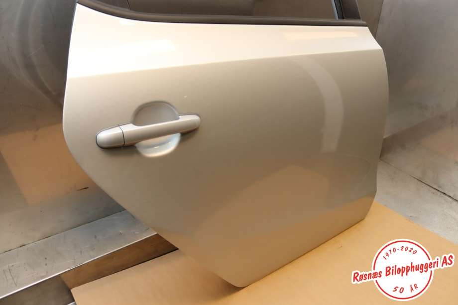 Dør høyre bak til Hyundai i30 2007-2012 (Type I) (HYUNDAI|77004 2R010|)