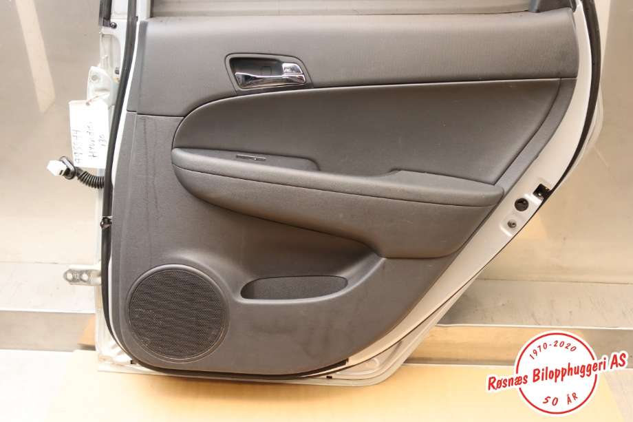 Dør høyre bak til Hyundai i30 2007-2012 (Type I) (HYUNDAI|77004 2R010|)
