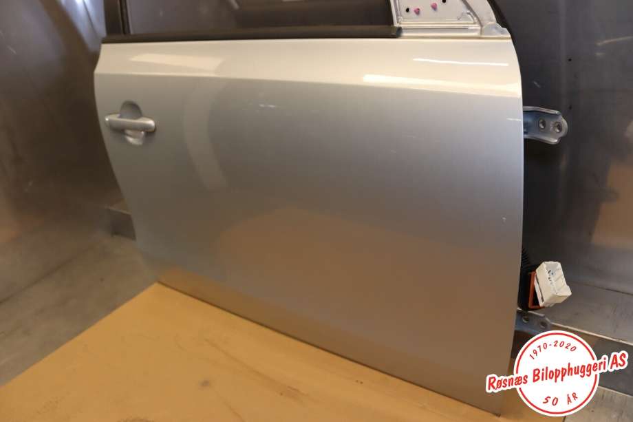 Dør høyre foran til Hyundai i30 2007-2012 (Type I)  (HYUNDAI|76004 2R010|)