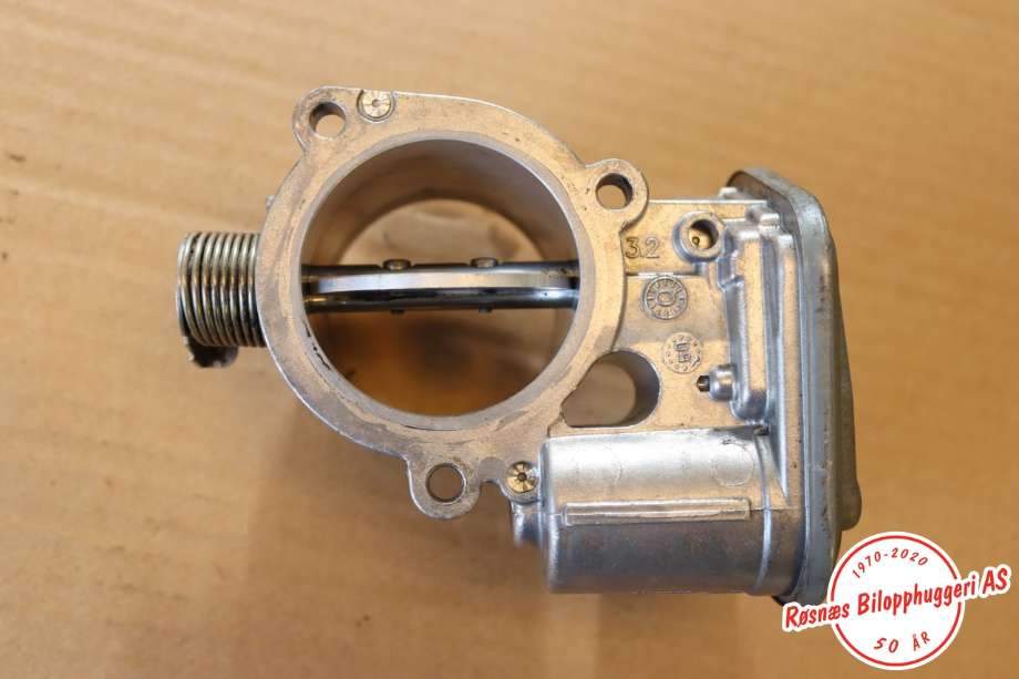 Spjeldhus til BMW 5-Serie 2003-2010 (E60/E61) (E60/E61) (BMW||780437301)