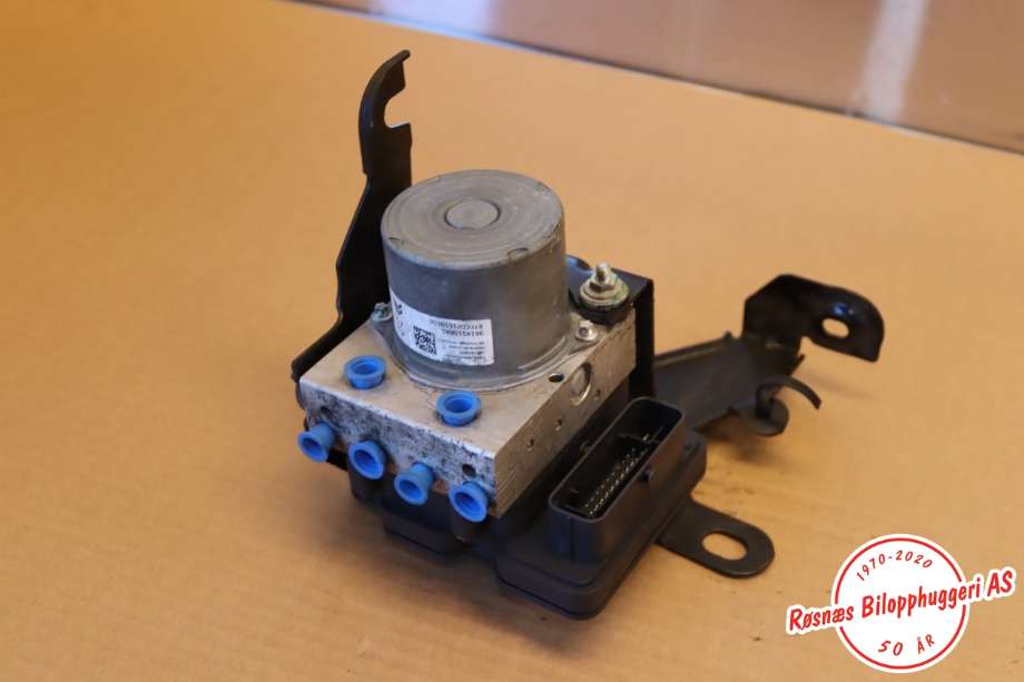 ABS sentral til Toyota Proace, 2016-->> (Type II) (TOYOTA|SU001A7512)