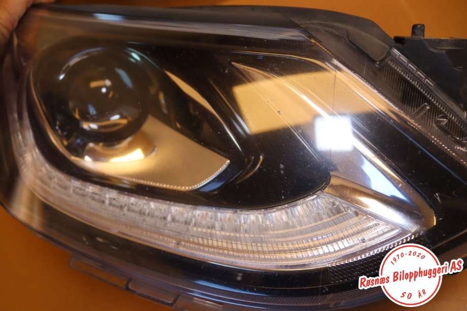 Frontlykt høyre halogen til Opel Ampera-e 2017-->> (Type II)  (OPEL|42573528|)
