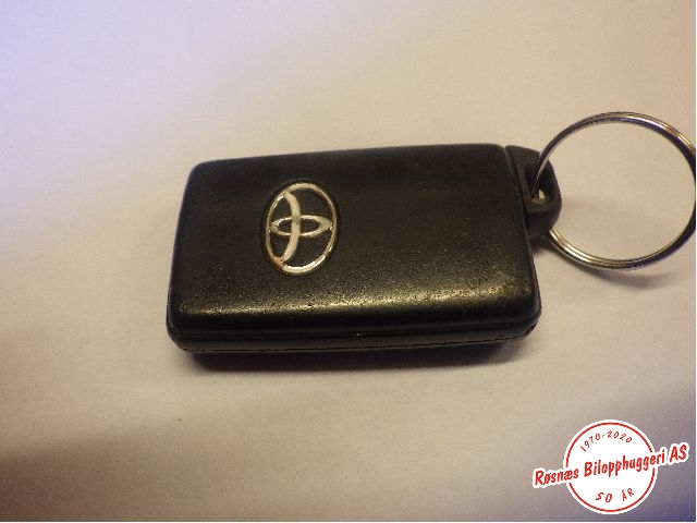 Nøkkel til Toyota Yaris 2006-2009 (Type II, Fase 1)  (TOYOTA|)