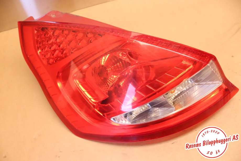 Baklykt venstre til Ford Fiesta, 2008-2012 (Type VI, Fase 1)  (FORD|)