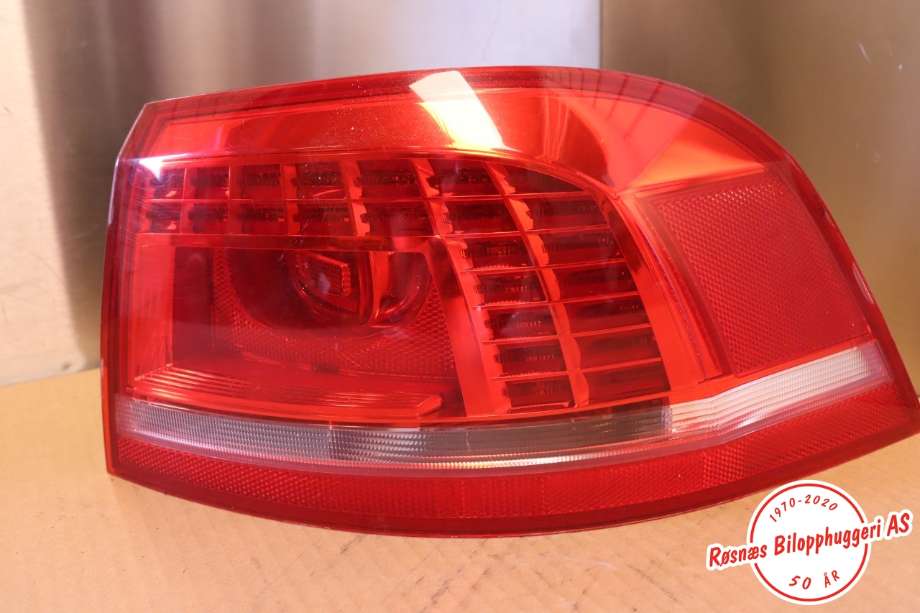 Baklykt høyre til VW Passat, 2011-2015 (B7) (B7) (VOLKSWAGEN|3AF 945 208 B)