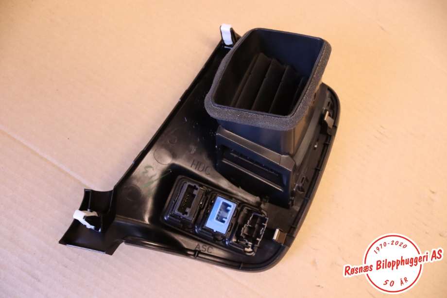 Dashbord friskluftdyse til Mitsubishi Outlander 2015-->> (Type III, Fase 2)  (MITSUBISHI||8030A203)