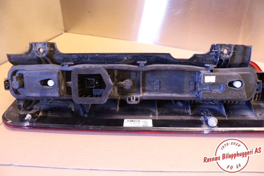 Baklykt venstre til Ford Transit Connect 2018-->> Type II, Fase 2  (FORD||BK3113405AG)