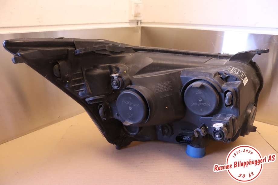 Frontlykt venstre halogen til Ford Transit Connect 2018-->> Type II, Fase 2  (FORD||BK31-13D153-BG)