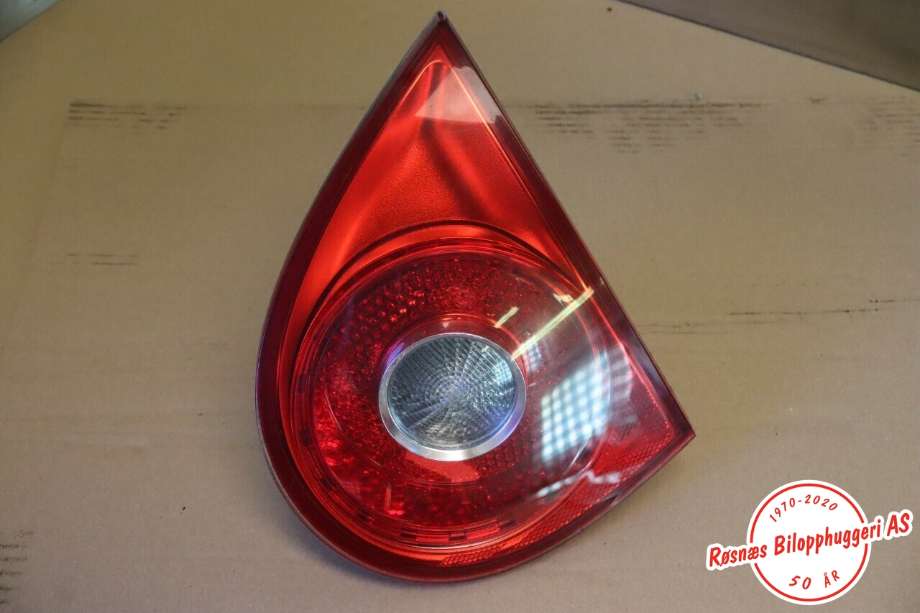 Baklykt høyre indre til VW Golf V, Combi, 2003-2008  (VOLKSWAGEN|)