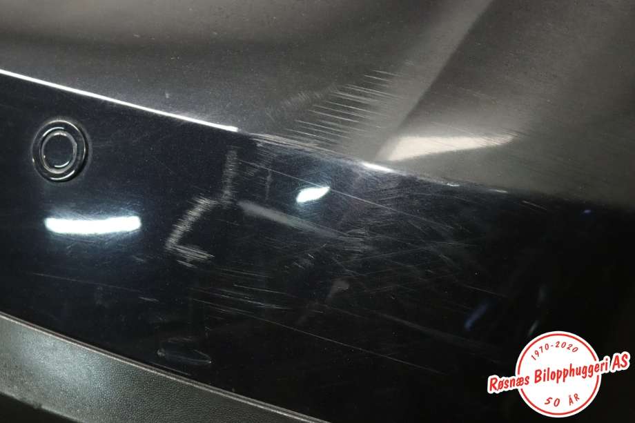 Støtfanger bak til VW Passat 2005-2010 (B6) (B6) (VOLKSWAGEN|3C9 807 417|)
